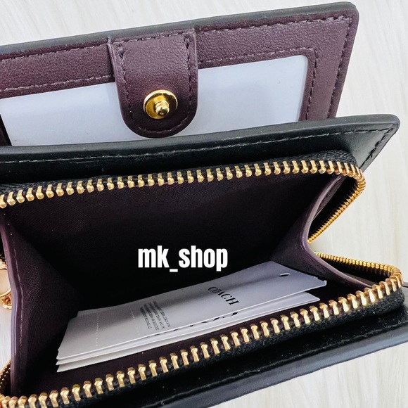 COACH Snap Wallet Signature Canvas Fairytale Rose Print - Picture 8 of 16